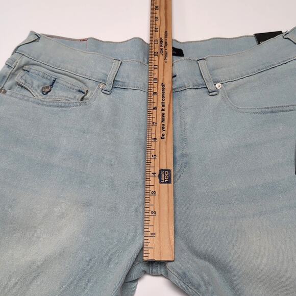 True Religion Rocco Denim Shorts Mens Size 34 Flap Light Wash Jean Jorts NEW NWT - Picture 15 of 16